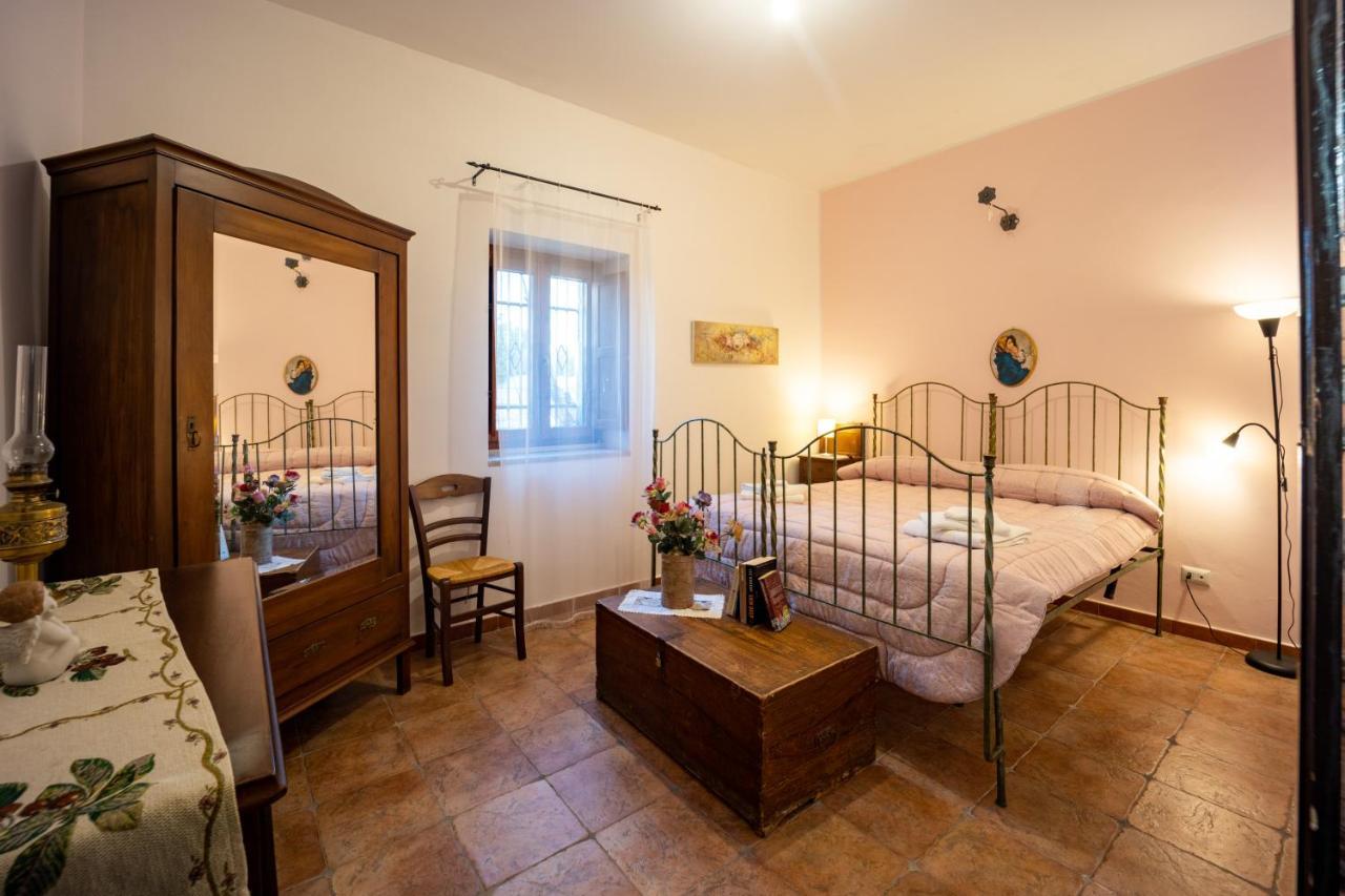 בית הארחה מודיקה 	Casale Della Contea מראה חיצוני תמונה