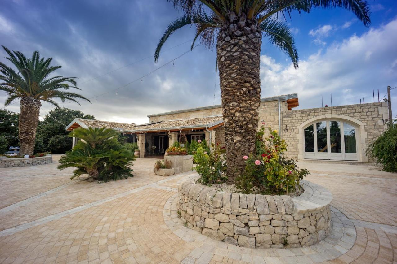 בית הארחה מודיקה 	Casale Della Contea מראה חיצוני תמונה